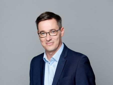 Гергей КАРАЧОНЬ 