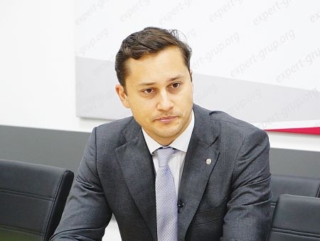 Адриан Лупушор Адриан Лупушор