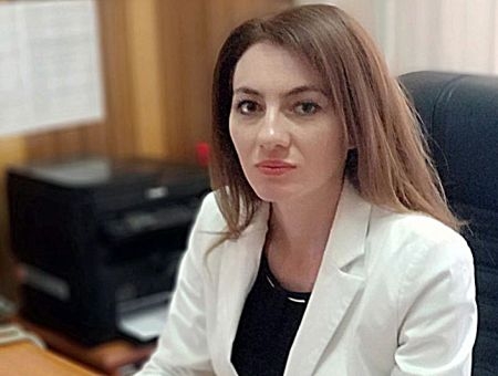 Алина Чеботарев Алина Чеботарев