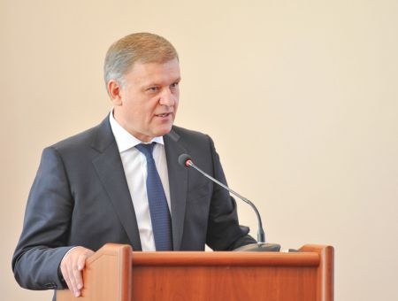Сергей Чеботарь , председатель совета директоров «Moldova Agroindbank» Сергей Чеботарь , председатель совета директоров «Moldova Agroindbank»
