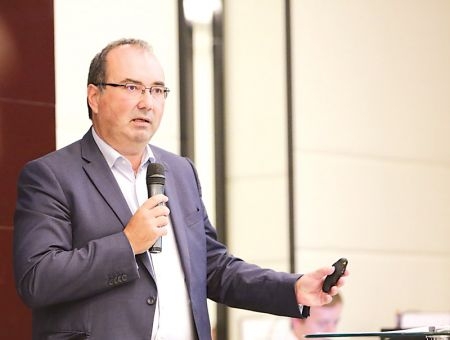 Laszlo DIOSI Laszlo DIOSI