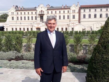 заместитель генерального секретаря UNTWO Хайме Кабал 