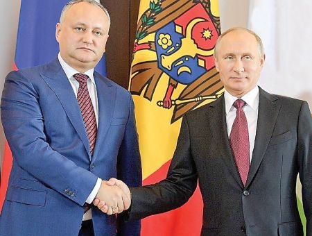 Президенты Молдовы и России Игорь Додон и Владимир Путин