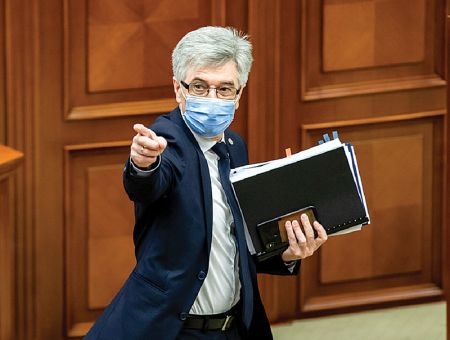 Министр финансов Дмитрий Будянский,